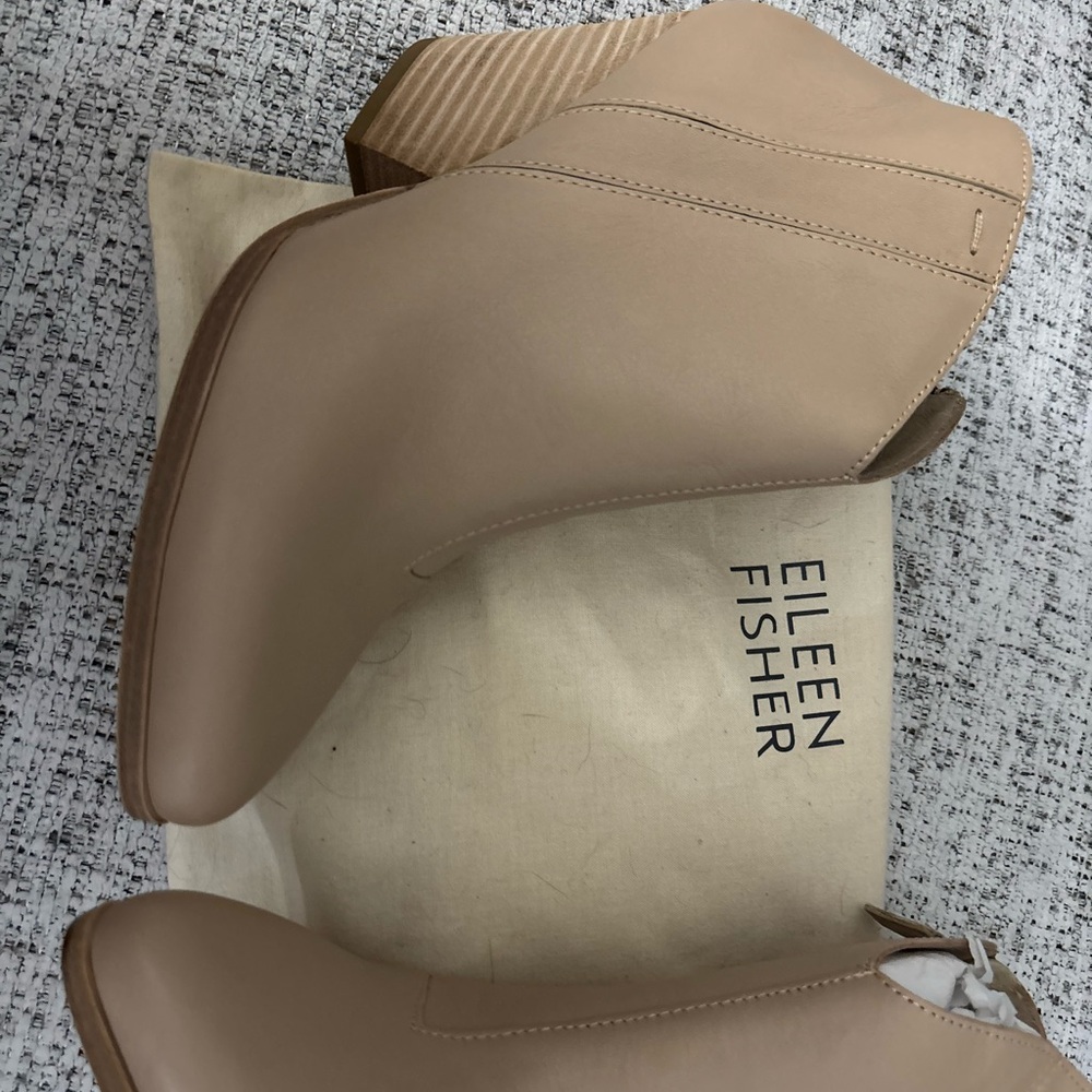 Eileen Fisher Beige Ankle Booties - Picture 2 of 4
